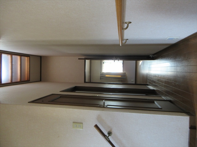 西大山町中古住宅