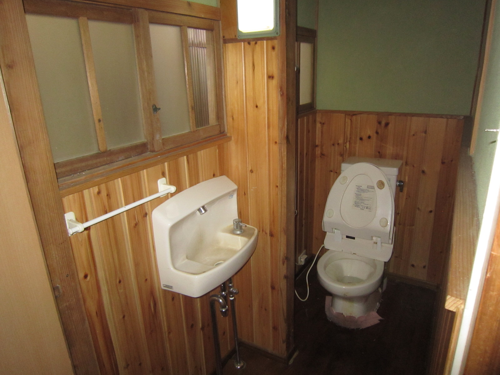 大鶴町中古住宅