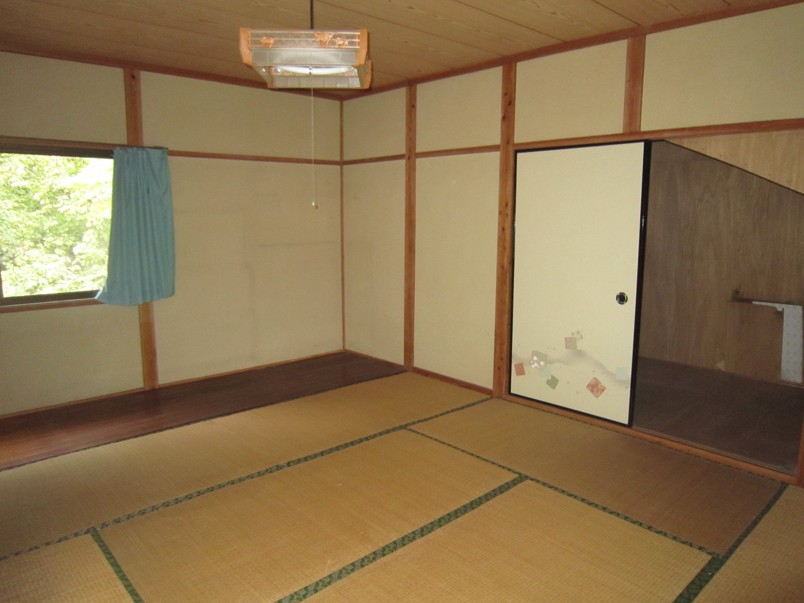 大鶴町中古住宅