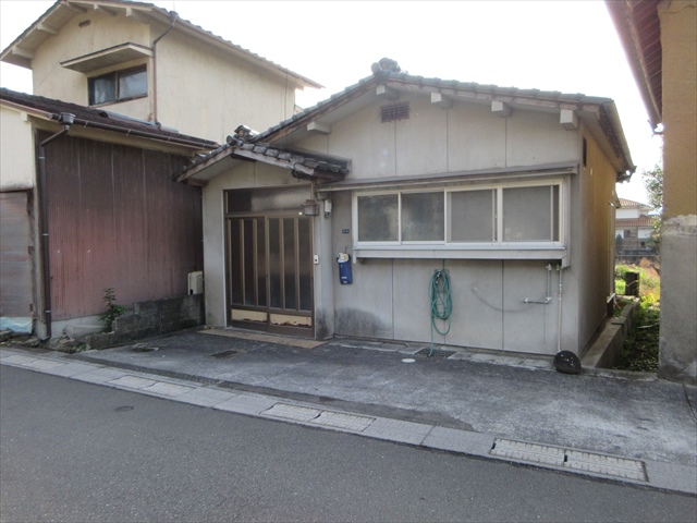 城町２丁目の売地物件を掲載しました。